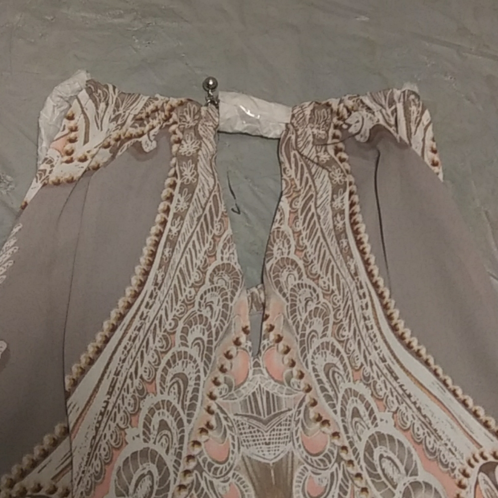 Blouse - Picture 4 of 6